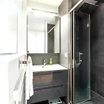 Eifel Househ1 * פריז